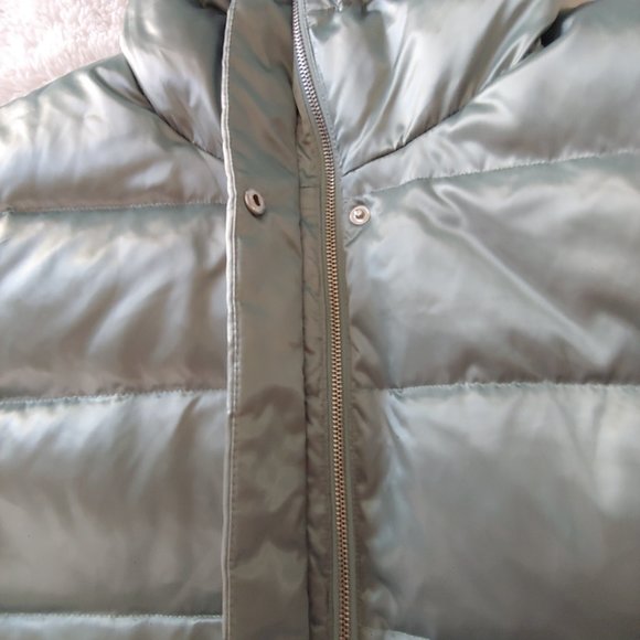 Talbots Green Metallic Funnel Neck Full Zip up Puffer Vest - Picture 7 of 10